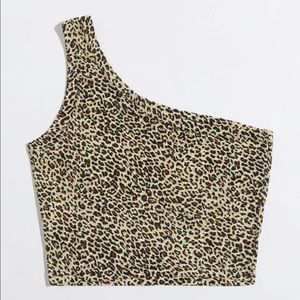 Cheetah print one shoulder crop top!